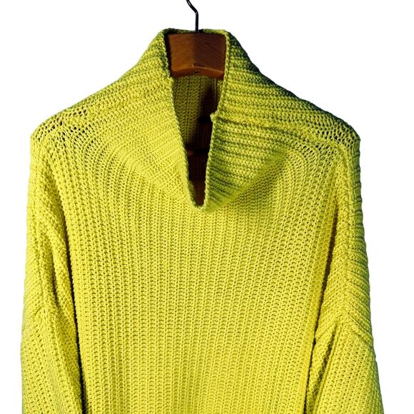FREE PEOPLE Oversized Chunky Knit Sweater Women's Size M Yellow Casual Cozy Fall - Picture 3 of 11